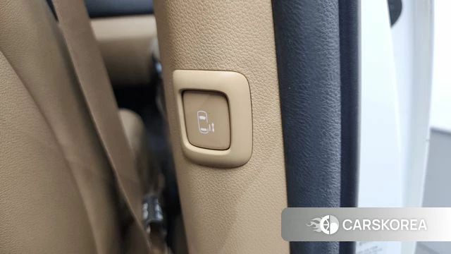 Kia The New Carnival id 4197201 из Кореи 19