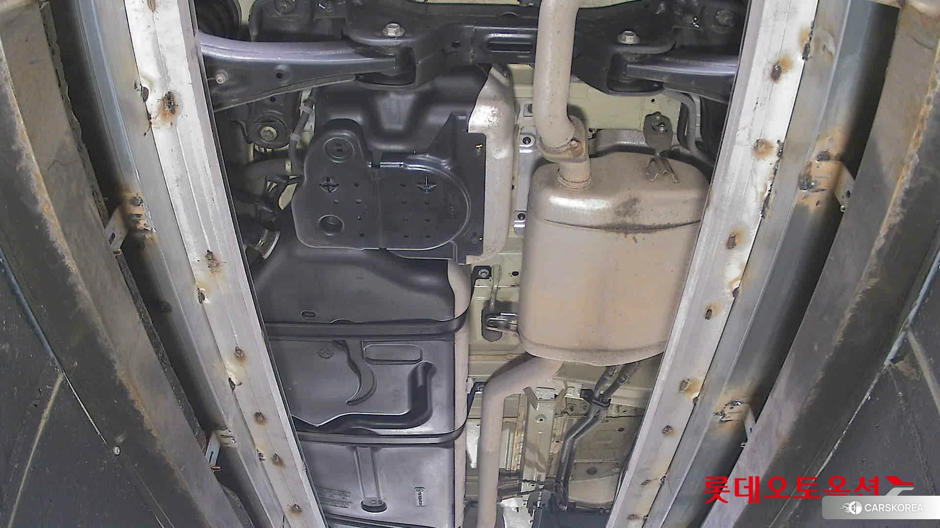 Kia Carnival id 3875846 из Кореи 19