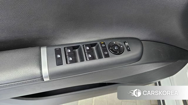 Hyundai Grandeur (GN7) id 4591097 из Кореи 19