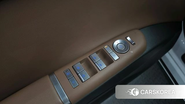 Hyundai Grandeur (GN7) id 4401018 из Кореи 19