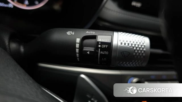 Genesis The New G70 id 4608160 из Кореи 19