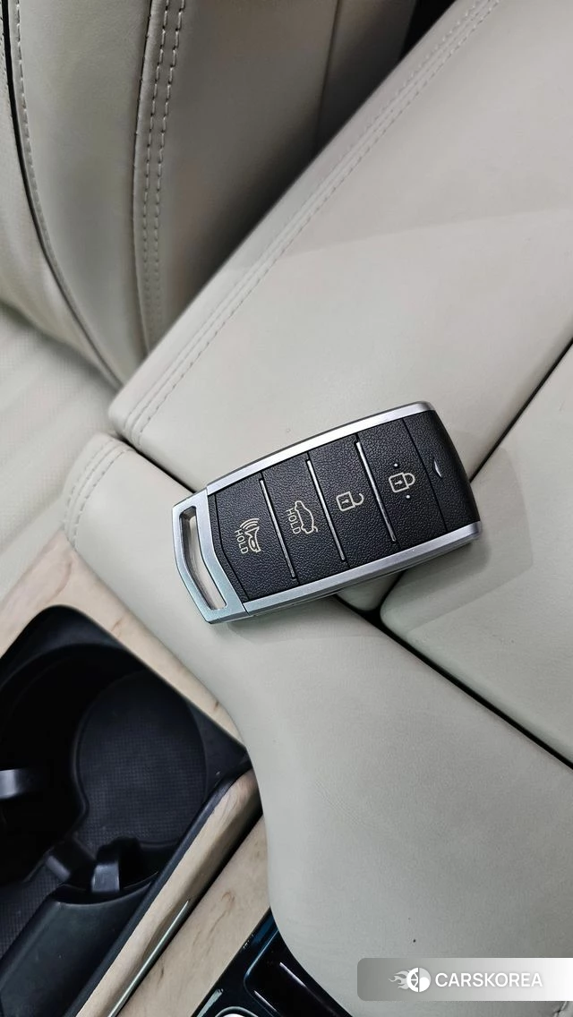 Genesis G90 id 4722467 из Кореи 19