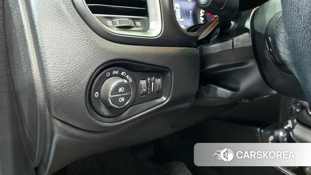 Jeep Renegade id 4543393 из Кореи 19