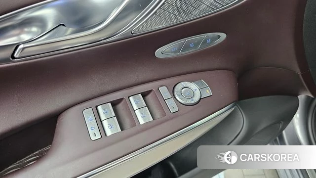 Genesis GV70 id 4657218 из Кореи 19