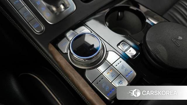 Genesis G90 id 4310804 из Кореи 19