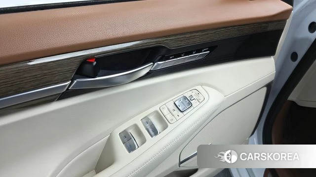 Genesis G90 id 4502347 из Кореи 19
