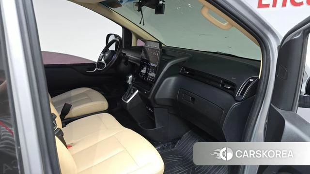 Hyundai Staria id 4389371 из Кореи 19