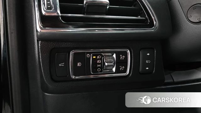 Lincoln Navigator 4th generation id 4315533 из Кореи 19