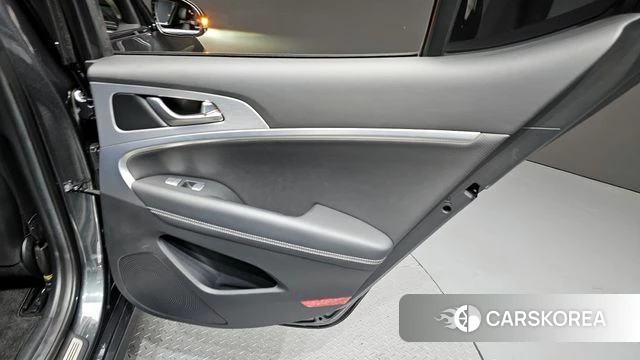 Genesis G70 id 4345379 из Кореи 19