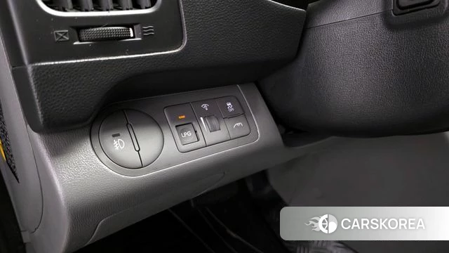 Hyundai The New Grand Starex id 4285808 из Кореи 19