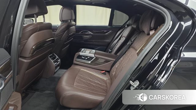 BMW 7 Series (G11) id 4906511 из Кореи 19