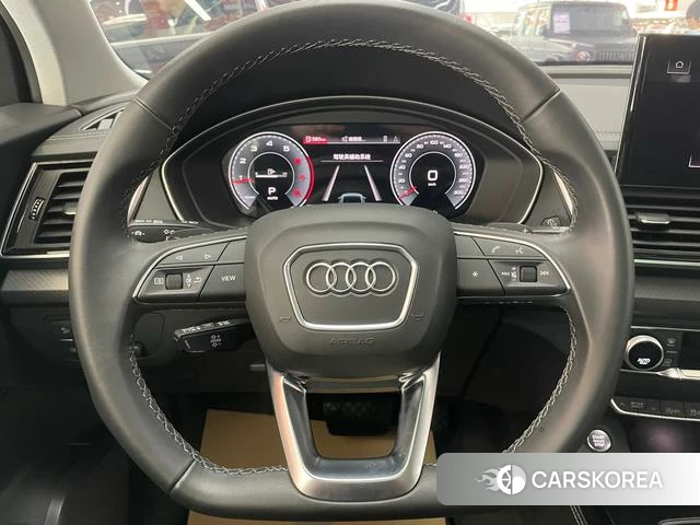 Audi Q5L id 3855983 из Китая 19