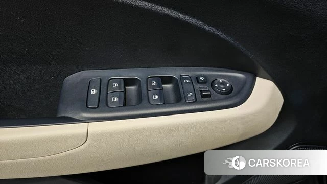 Hyundai Venue id 4293770 из Кореи 19