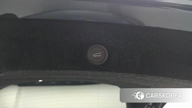Tesla Model Y id 4468452 из Кореи 19