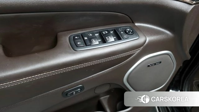 Jeep Grand Cherokee id 4604931 из Кореи 19