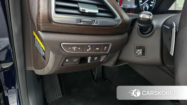 Genesis G90 id 4294699 из Кореи 19
