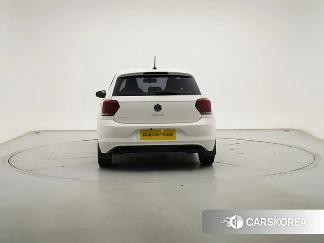Volkswagen Polo id 4276363 из Китая 19