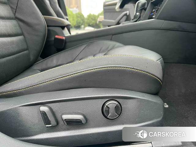 Volkswagen CC id 4276372 из Китая 19