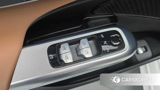 Mercedes-Benz E-Class W214 id 4602278 из Кореи 19