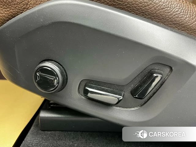 Volvo XC60 id 4208887 из Китая 19
