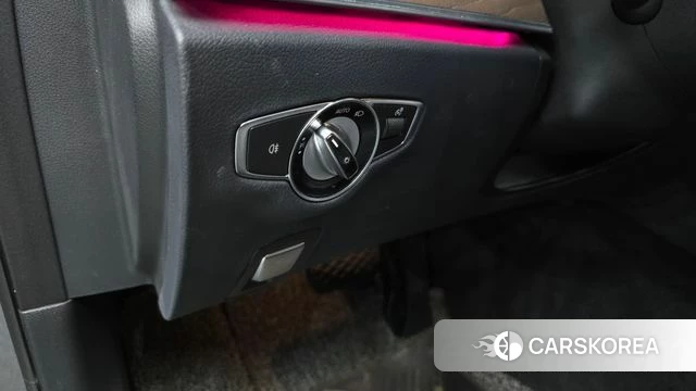 Mercedes-Benz E-Class W213 id 4429484 из Кореи 19