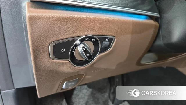 Mercedes-Benz E-Class W213 id 4716017 из Кореи 19