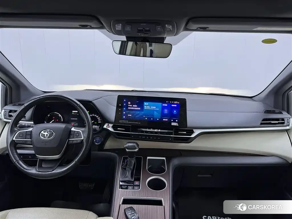 Toyota Granvia id 4553738 из Китая 19