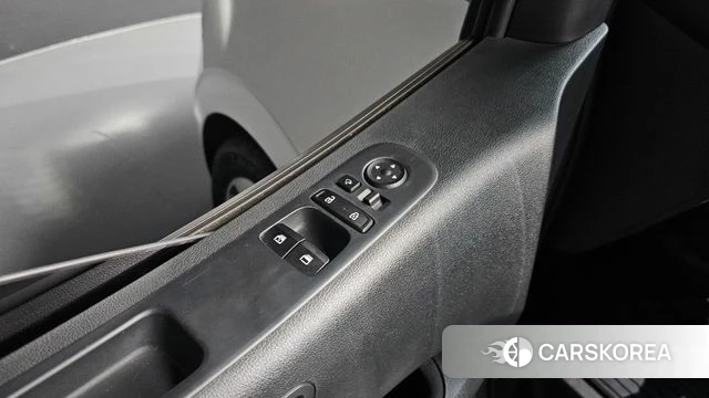 Hyundai Staria id 4905216 из Кореи 19