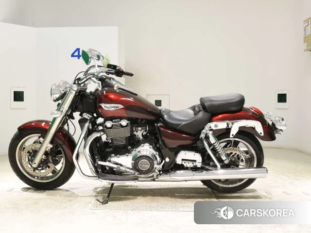 Triumph THUNDERBIRD id 3945716 из Японии 19