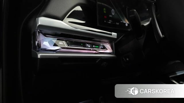 BMW 7 Series (G70) id 4578707 из Кореи 19
