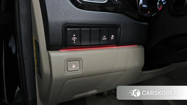 Kia The New Carnival id 4448207 из Кореи 19
