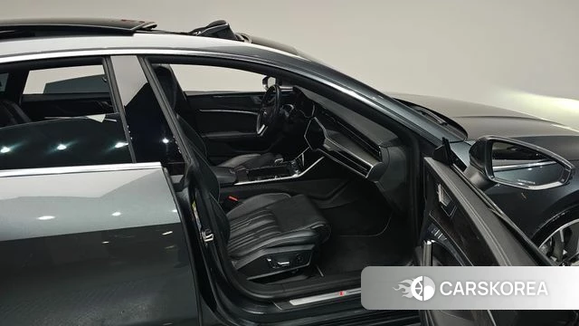 Audi A7 (4K) id 4284491 из Кореи 19