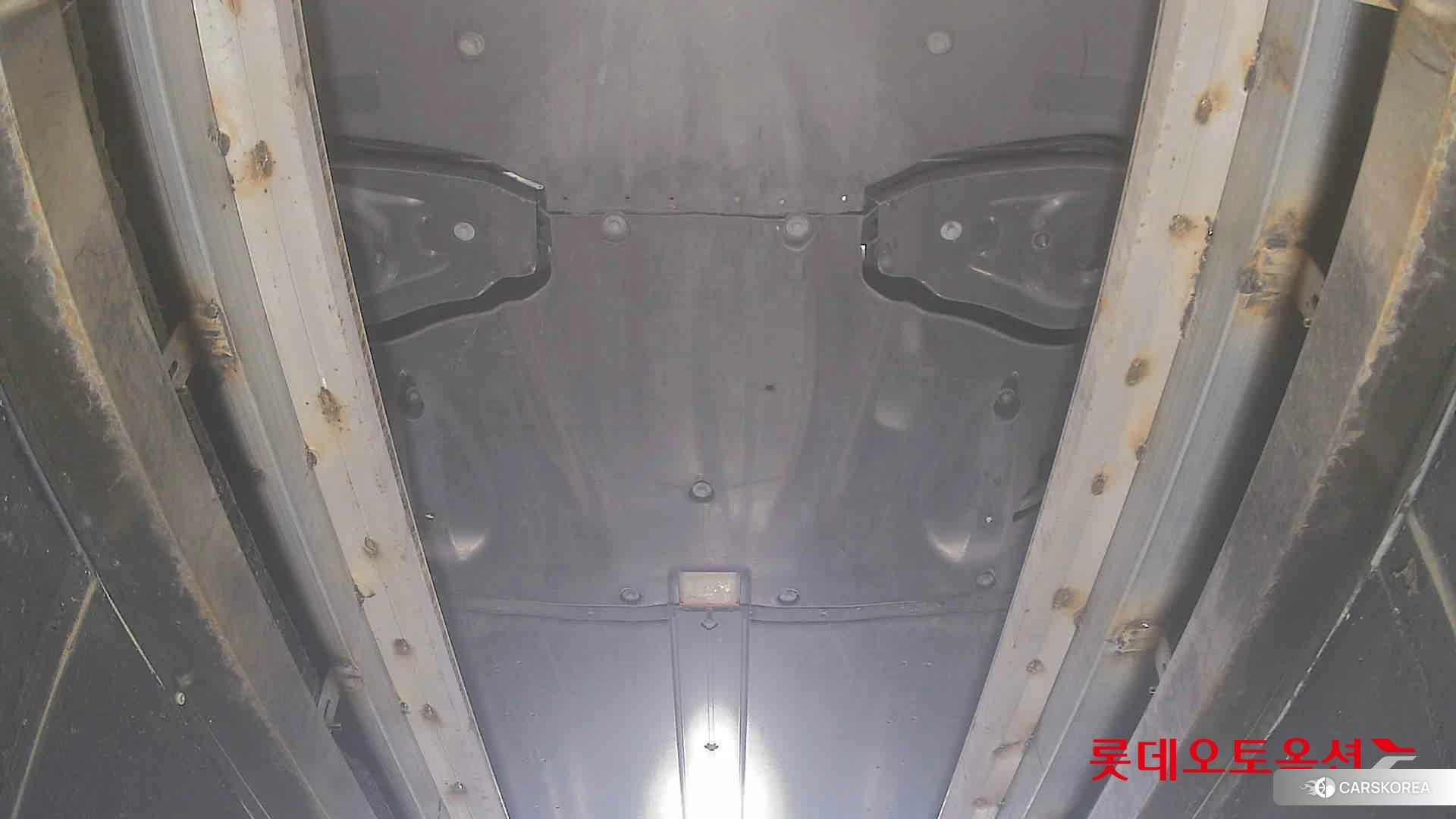Tesla Model Y RWD id 4909362 из Кореи 19