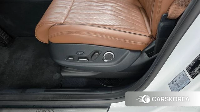 Genesis GV70 id 4309896 из Кореи 19