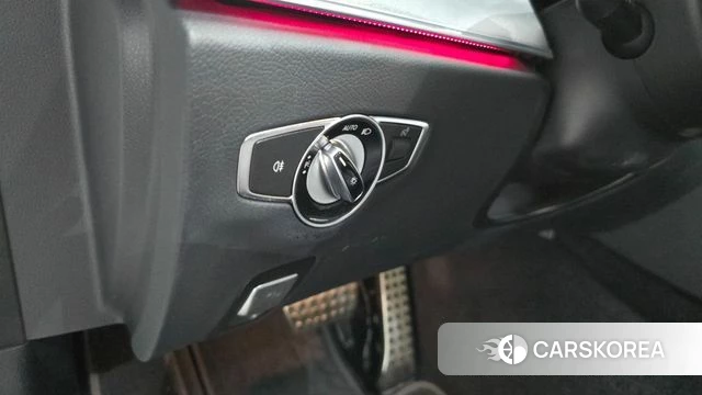Mercedes-Benz E-Class W213 id 4268494 из Кореи 19