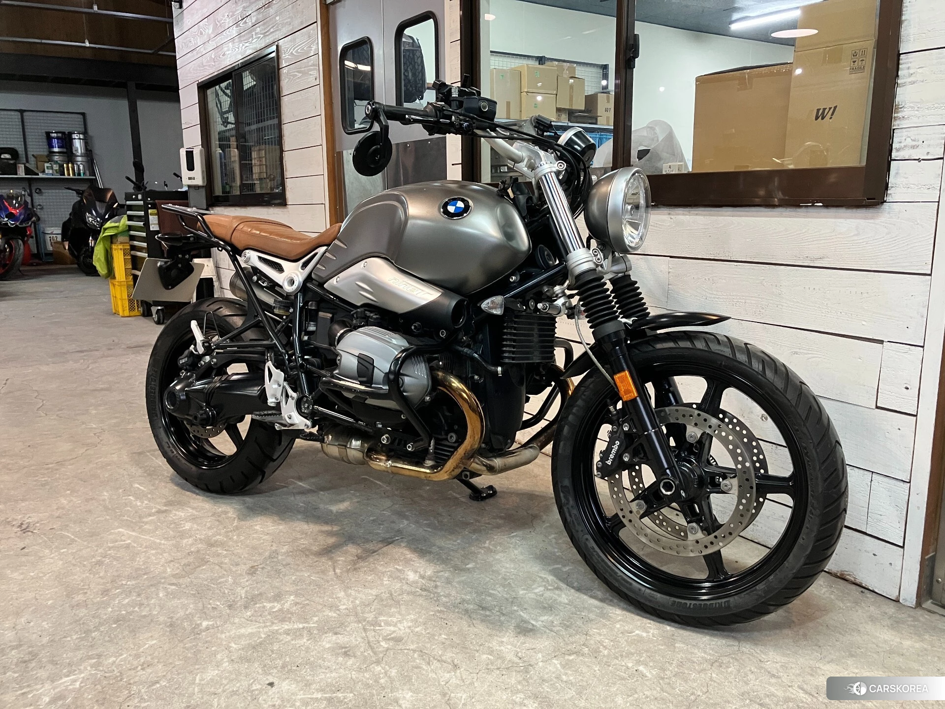 Проданный BMW R NINE T SCRAMBLER id 4312711 из Японии, фото 19