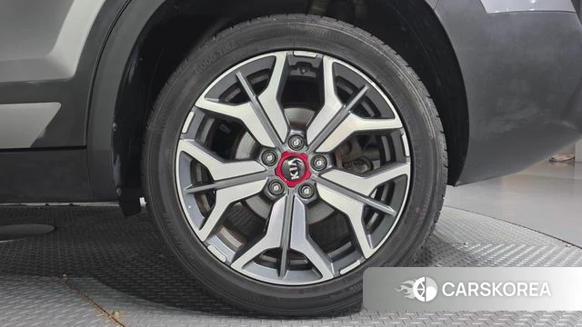 Kia Seltos id 4794462 из Кореи 19