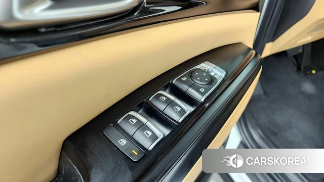 Kia Carnival 4th generation id 4230503 из Кореи 19