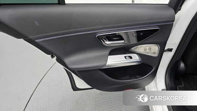 Mercedes-Benz E-Class W214 id 4474490 из Кореи 19