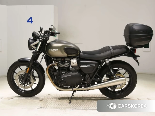 Проданный Triumph STREET TWIN id 4011832 из Японии, фото 19
