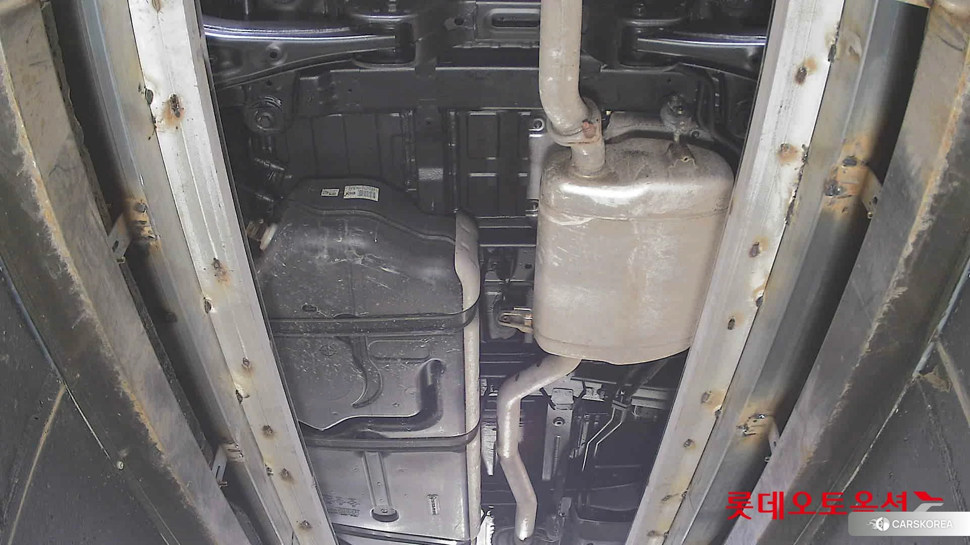 Kia Carnival Limousine id 3888376 из Кореи 19