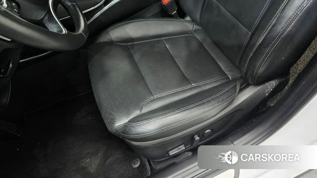 Hyundai The New Grandeur IG Hybrid id 4293236 из Кореи 19