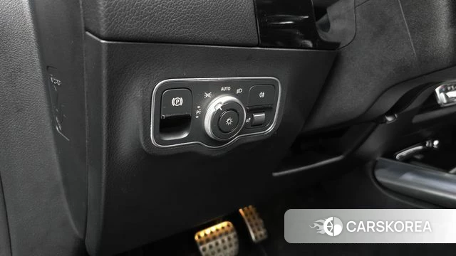 Mercedes-Benz EQA H243 id 4488212 из Кореи 19