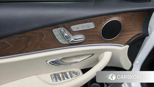 Mercedes-Benz E-Class W213 id 4640551 из Кореи 19