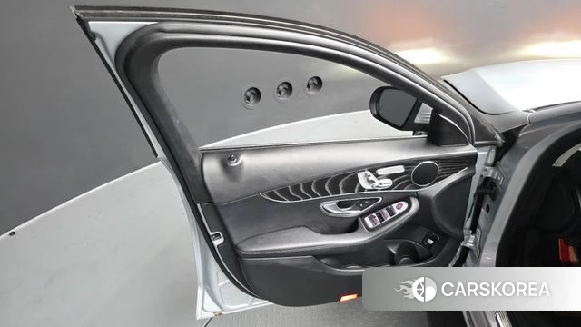 Mercedes-Benz C-Class W205 id 4317875 из Кореи 19