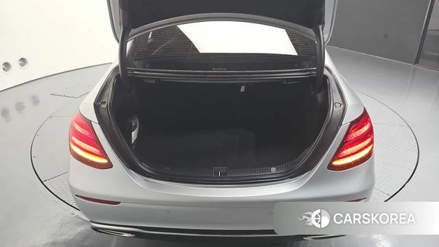 Mercedes-Benz E-Class W213 id 4269326 из Кореи 19