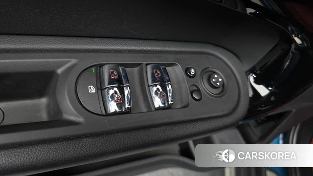 Mini Cooper Countryman id 4916971 из Кореи 19