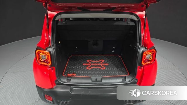 Jeep Renegade id 4244549 из Кореи 19