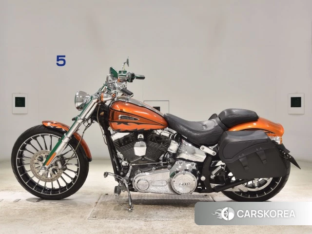 Harley-Davidson Softail Breakout FXSB CVO id 3945794 из Японии 19