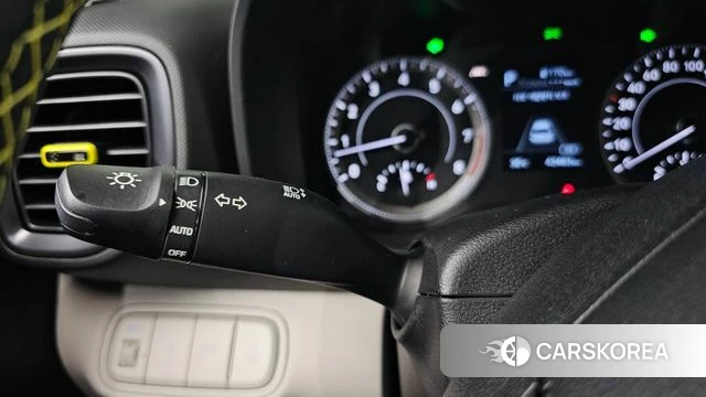 Hyundai Venue id 4339243 из Кореи 19